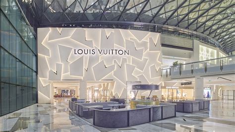 abu dhabi airport louis vuitton|louis vuitton uae.